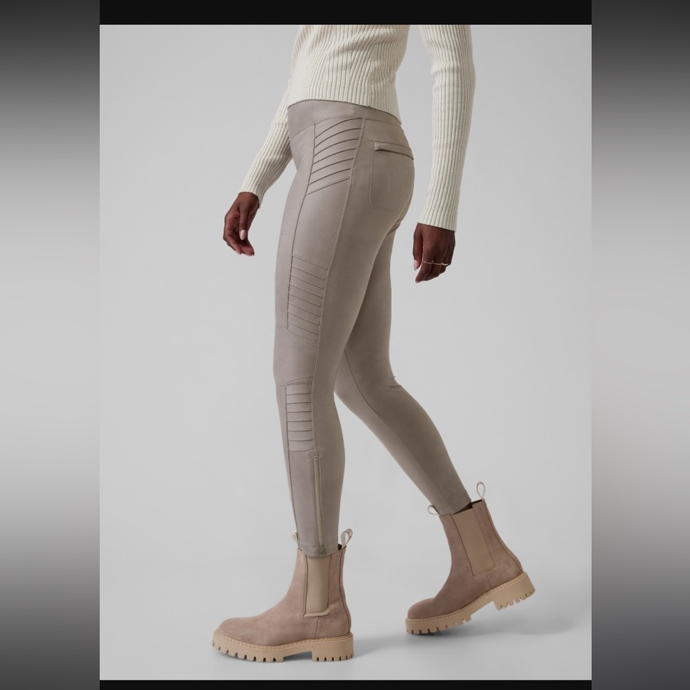 NWOT Athleta delancey gleam Moto tights